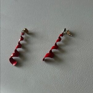 Vintage 80s Elegant Red Spiral Earrings